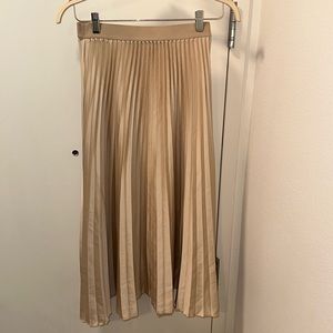 H&M Blush Pleated Maxi Skirt